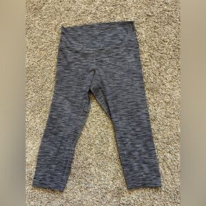 Lululemon Wunder Under Hi Rise‎ 1/2 Train Tight Women's 12 Gray Luxtreme